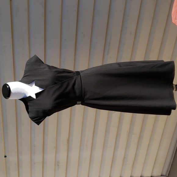 Calvin Klein Dresses & Skirts - CALVIN KLEIN V-NECK A-LINE BLACK FORMAL DRESS